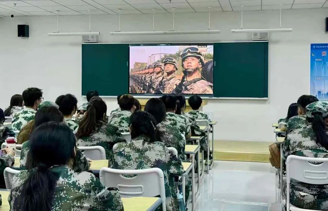 今天致敬这场伟大胜利！共上爱国主义思政课！