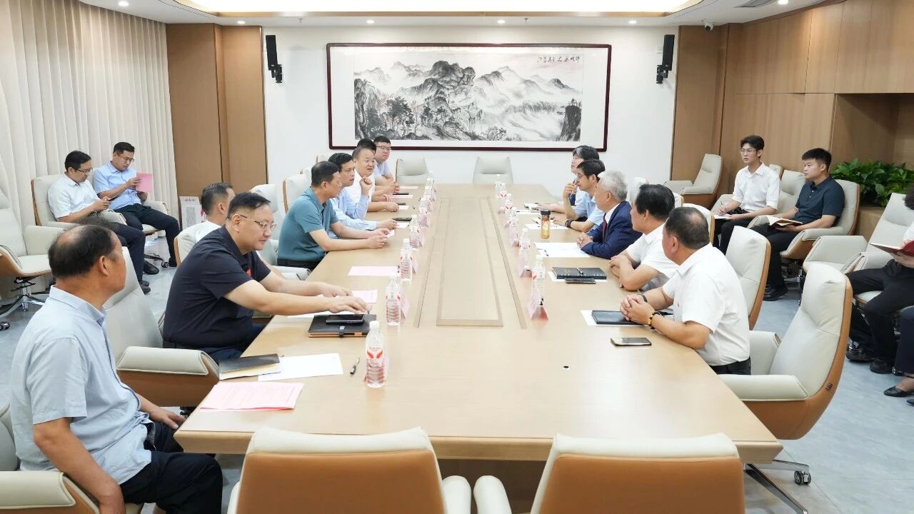枣庄市领导深入枣庄应用技术职业学院现场调研办学及项目建设工作